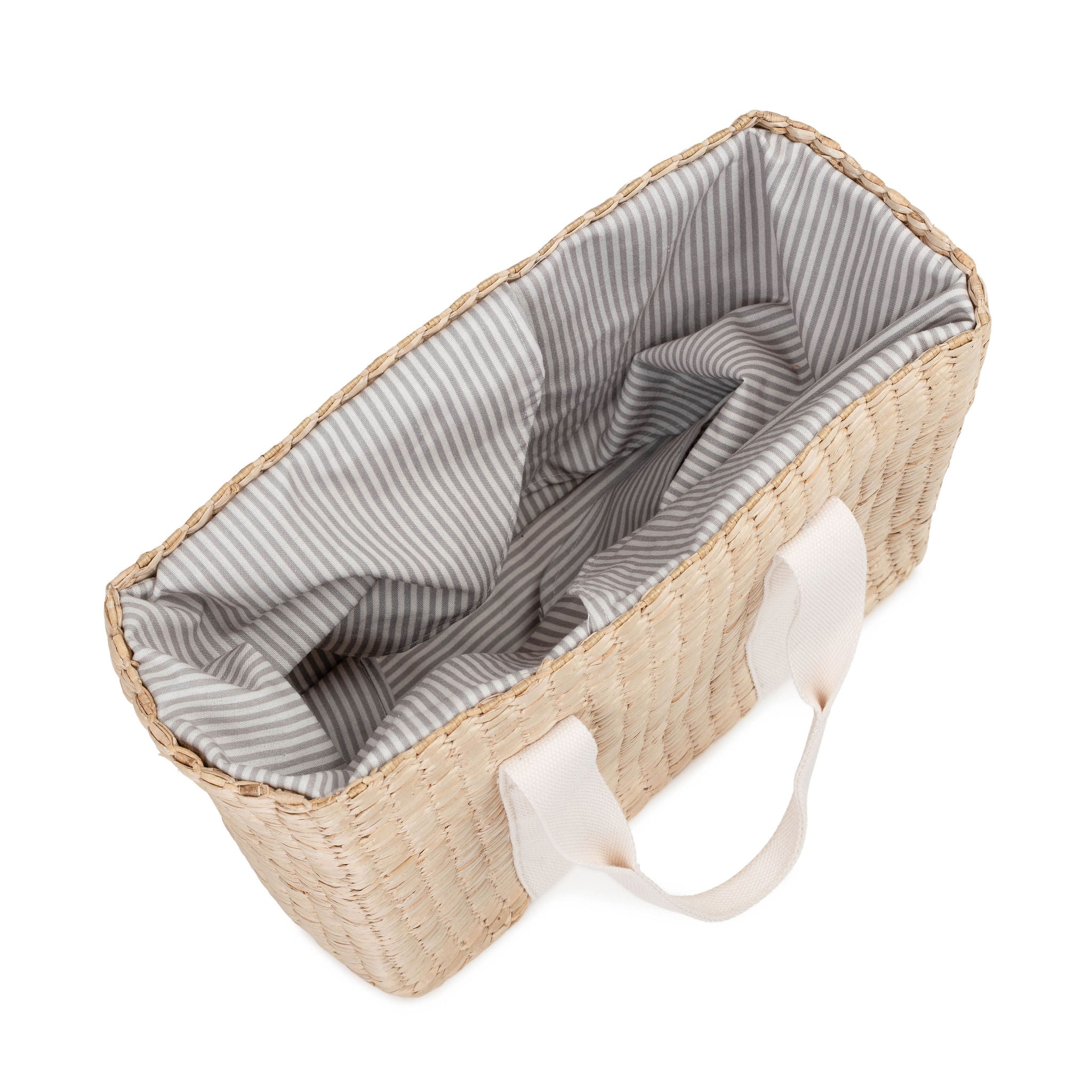 canasto de rattan con cierre de cinta