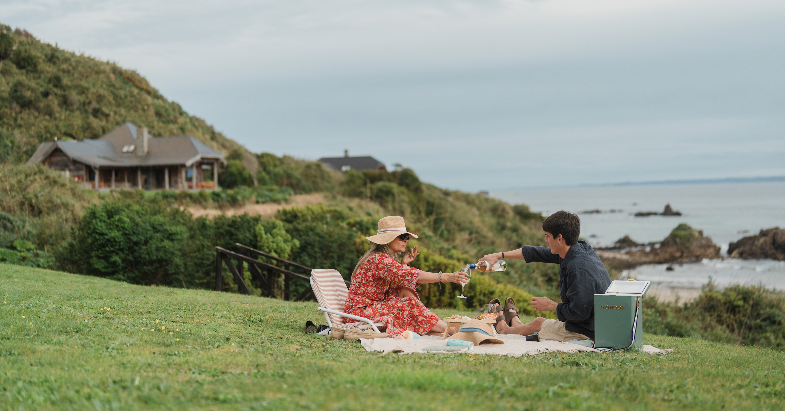 silla baja sunset con cojin de lineas