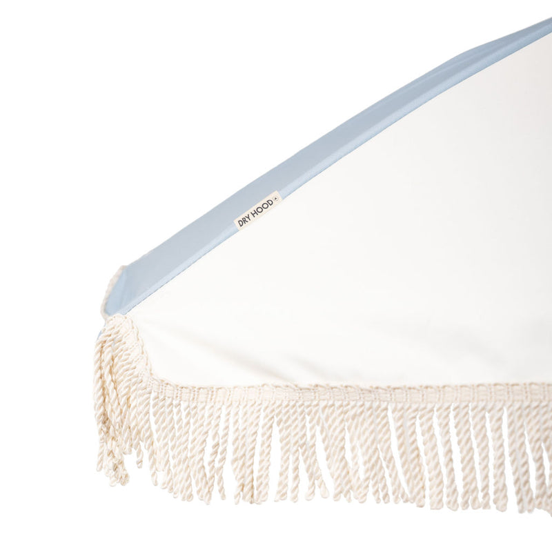 quitasol de playa con flecos