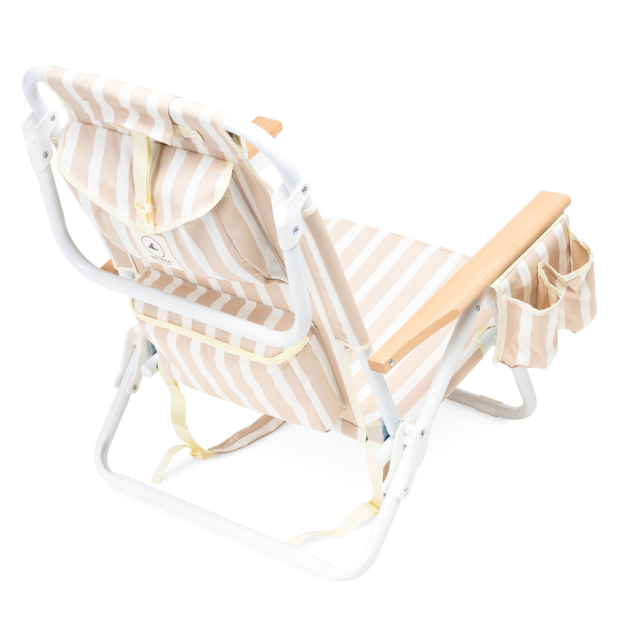 silla de playa con mangos de madera y cooler integrado