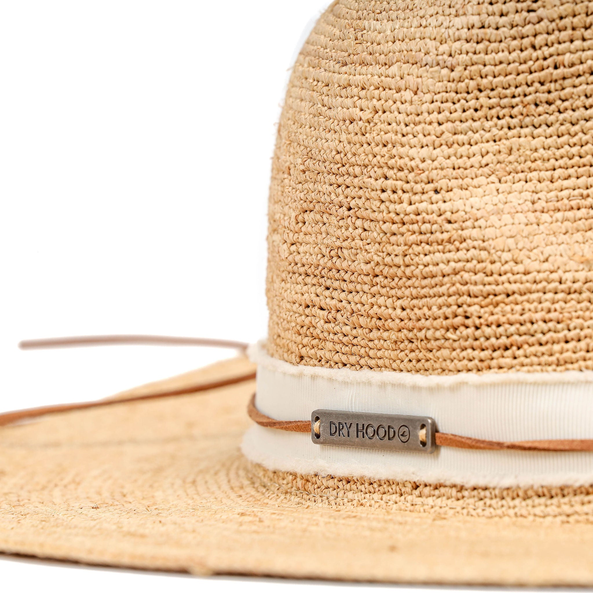 sombrero de playa de raffia 