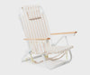 silla de playa con tubo blanco